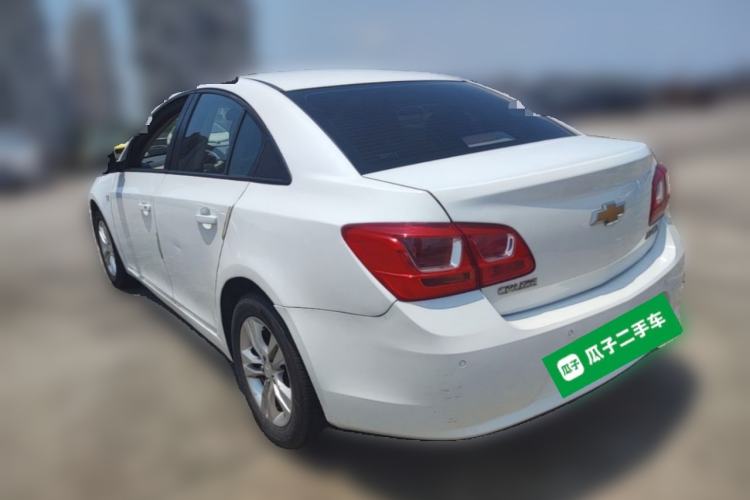 Used Chevrolet Cruze 2015 1.5L Classic SE AT Rear Left 45 Deg