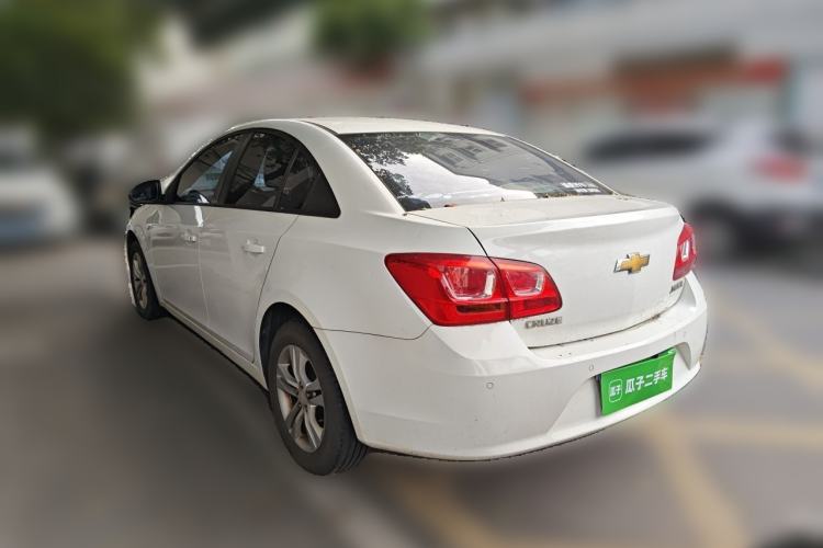 Used Chevrolet Cruze 2015 1.5L Classic SE AT Rear Left 45 Deg