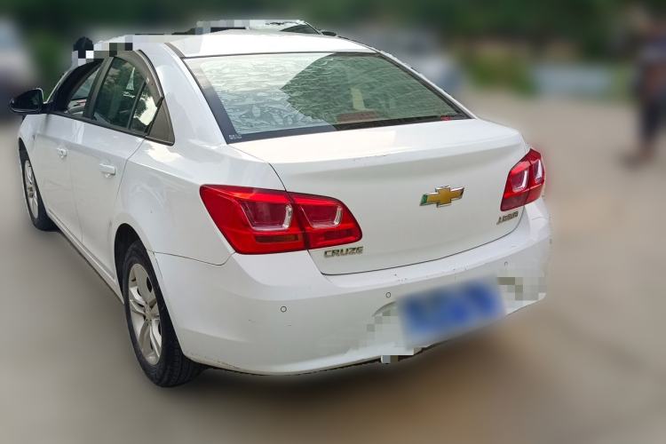 Used Chevrolet Cruze 2015 1.5L Classic SE AT Rear Left 45 Deg