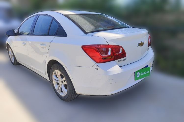 Used Chevrolet Cruze 2015 1.5L Classic SE MT Rear Left 45 Deg