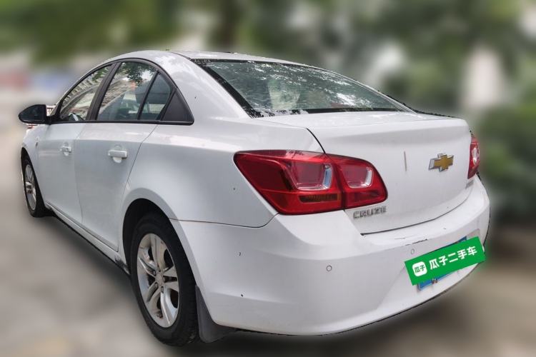 Used Chevrolet Cruze 2015 1.5L Classic SE AT Rear Left 45 Deg