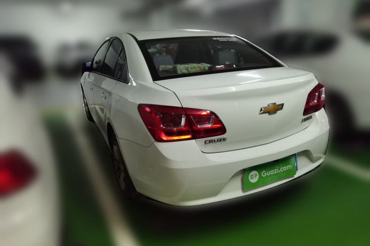 Used Chevrolet Cruze 2015 1.5L Classic SE MT Rear Left 45 Deg