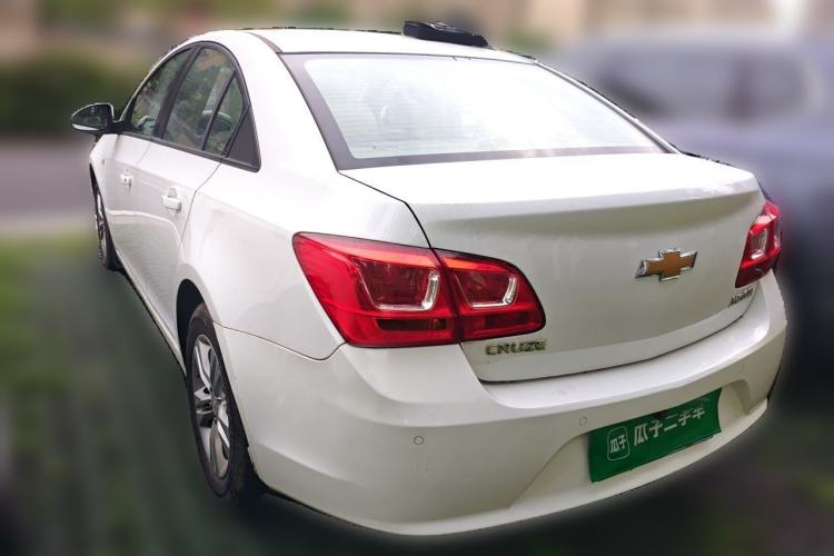 Used Chevrolet Cruze 2015 1.5L Classic SE AT Rear Left 45 Deg