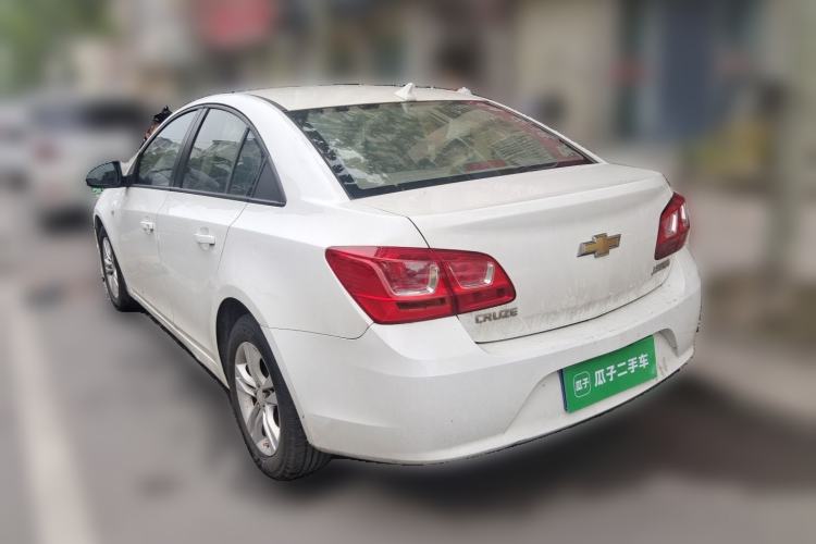 Used Chevrolet Cruze 2015 1.5L Classic SE MT Rear Left 45 Deg