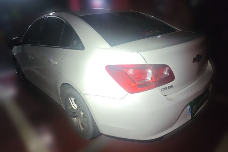 Used Chevrolet Cruze 2015 1.5L Classic SE AT Rear Left 45 Deg