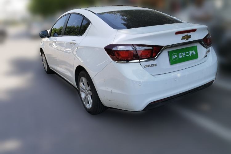 Used Chevrolet Cruze 2015 1.5L Automatic Fashion Navigation Edition Rear Left 45 Deg