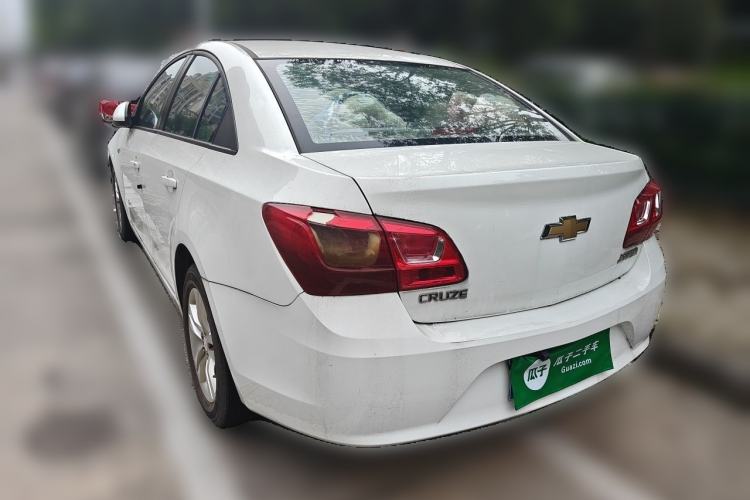 Used Chevrolet Cruze 2015 1.5L Classic SE MT Rear Left 45 Deg