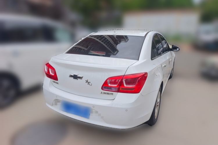 Used Chevrolet Cruze 2015 1.5L Classic SE AT Rear Left 45 Deg
