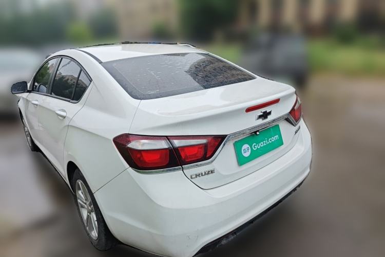 Used Chevrolet Cruze 2015 1.5L Automatic Fashion Navigation Edition Rear Left 45 Deg