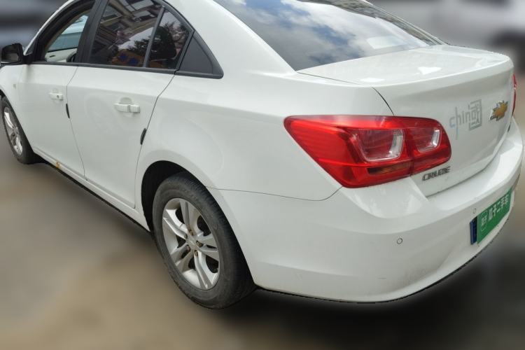 Used Chevrolet Cruze 2015 1.5L Classic SE AT Rear Left 45 Deg