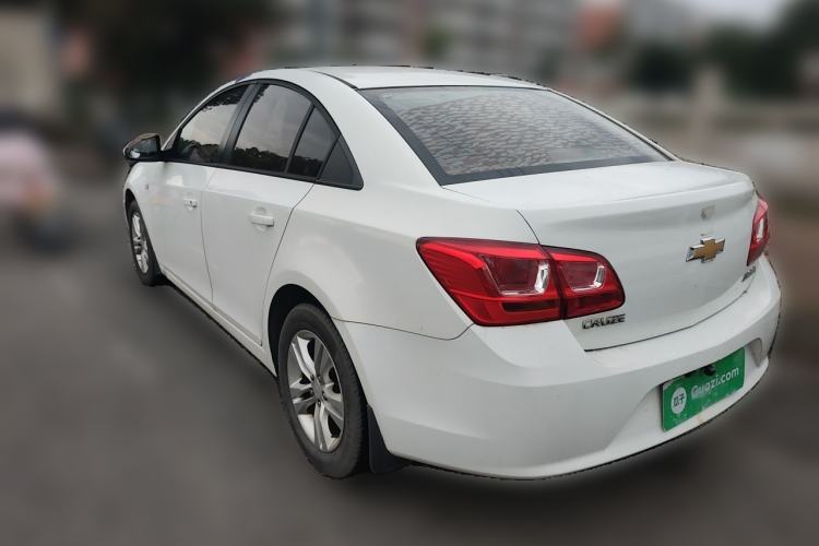 Used Chevrolet Cruze 2015 1.5L Classic SE MT Rear Left 45 Deg
