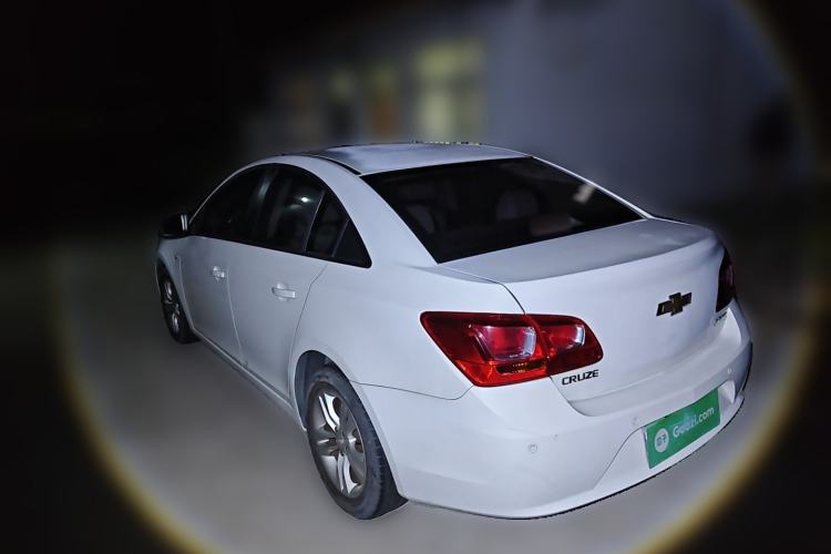 Used Chevrolet Cruze 2015 1.5L Classic SE MT Rear Left 45 Deg