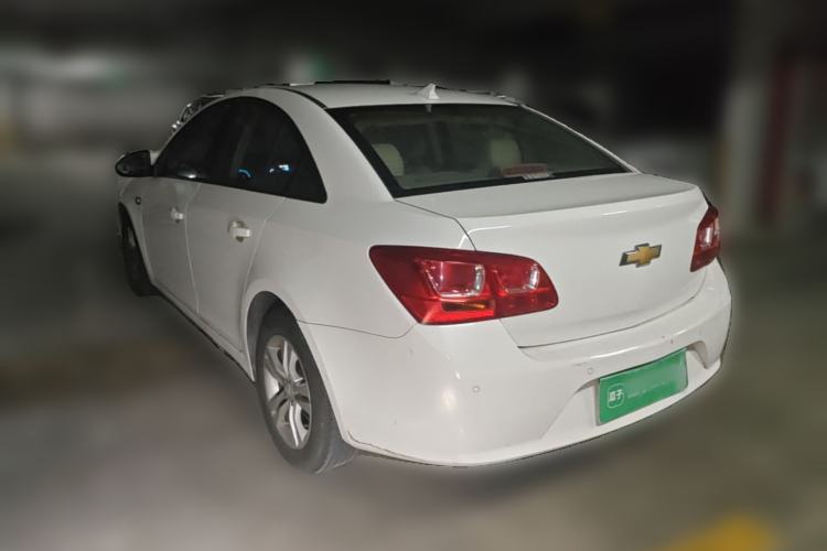 Used Chevrolet Cruze 2015 1.5L Classic SE AT Rear Left 45 Deg
