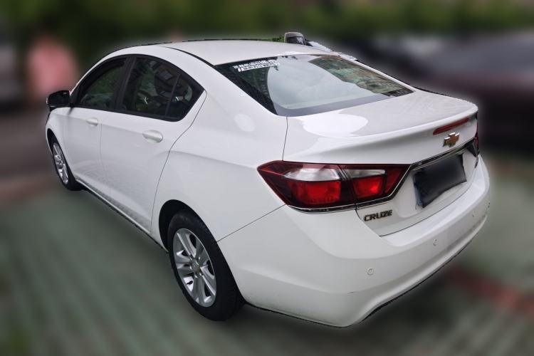 Used Chevrolet Cruze 2015 1.5L Automatic Fashion Navigation Edition Rear Left 45 Deg