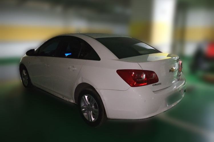 Used Chevrolet Cruze 2015 1.5L Classic SE AT Rear Left 45 Deg
