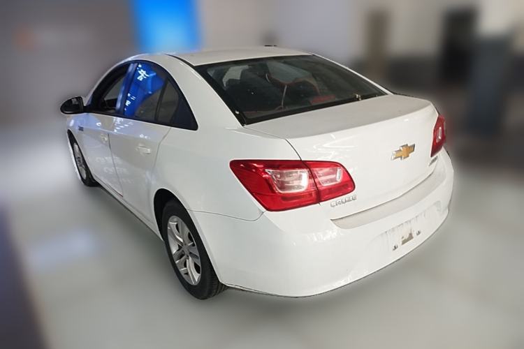Used Chevrolet Cruze 2015 1.5L Classic SE MT Rear Left 45 Deg