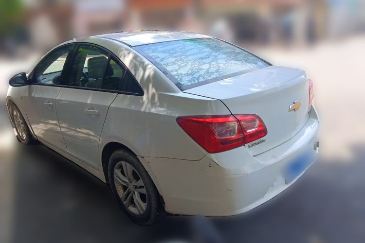 Used Chevrolet Cruze 2015 1.5L Classic SE MT Rear Left 45 Deg