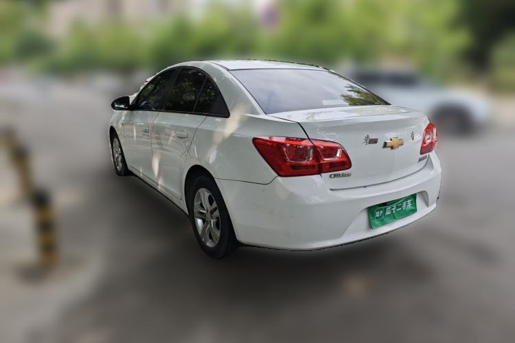 Used Chevrolet Cruze 2015 1.5L Classic SE MT Rear Left 45 Deg