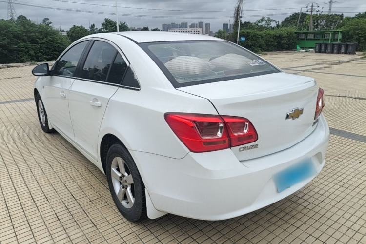 Used Chevrolet Cruze 2015 1.5L Classic SL MT Rear Left 45 Deg