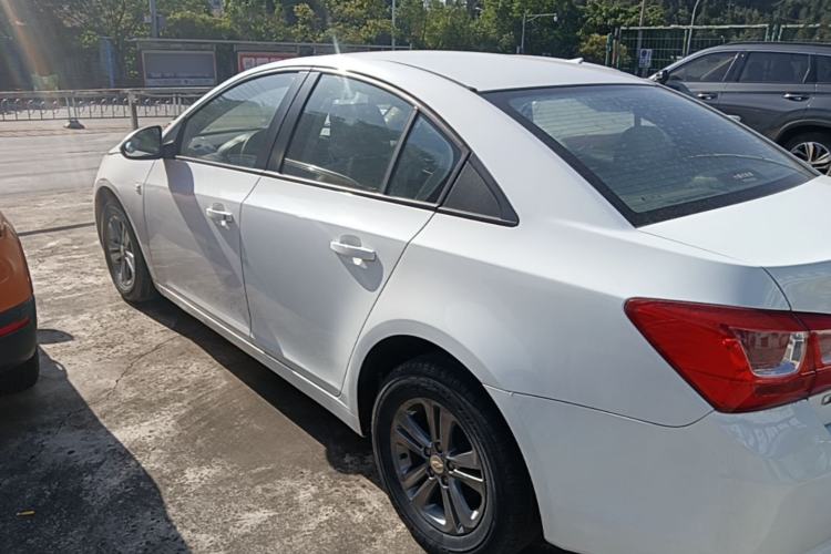 Used Chevrolet Cruze 2015 1.5L Classic SL MT Rear Left 45 Deg