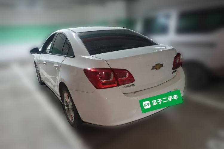 Used Chevrolet Cruze 2015 1.5L Classic SE MT Rear Left 45 Deg