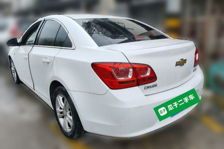 Used Chevrolet Cruze 2015 1.5L Classic SE MT Rear Left 45 Deg