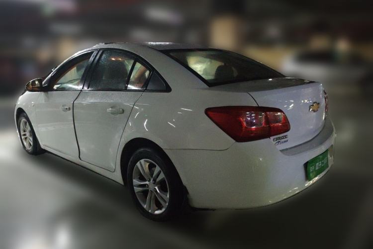 Used Chevrolet Cruze 2015 1.5L Classic SE MT Rear Left 45 Deg