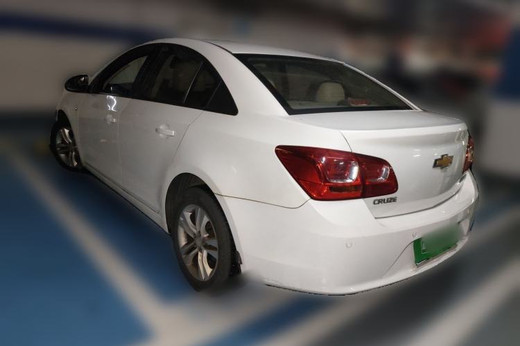 Used Chevrolet Cruze 2015 1.5L Classic SE MT Rear Left 45 Deg