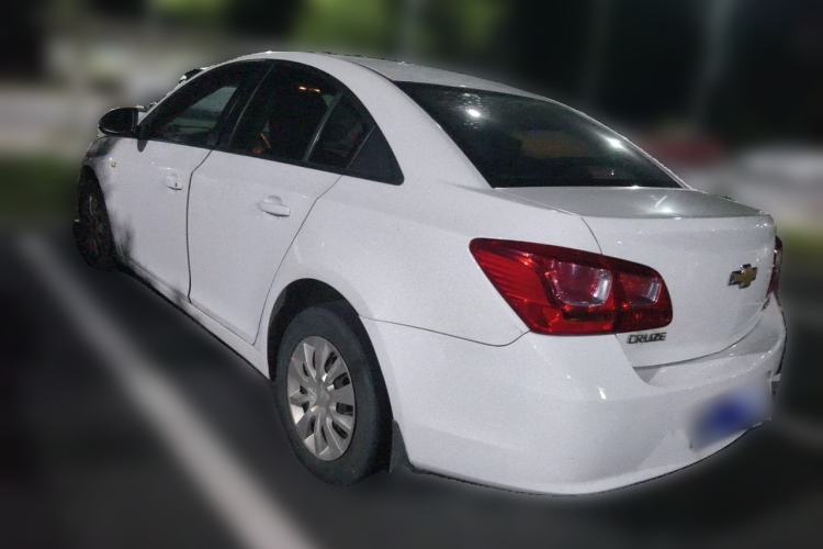 Used Chevrolet Cruze 2015 1.5L Classic SL MT Rear Left 45 Deg
