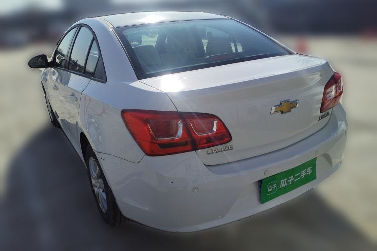 Used Chevrolet Cruze 2015 1.5L Classic SL MT Rear Left 45 Deg