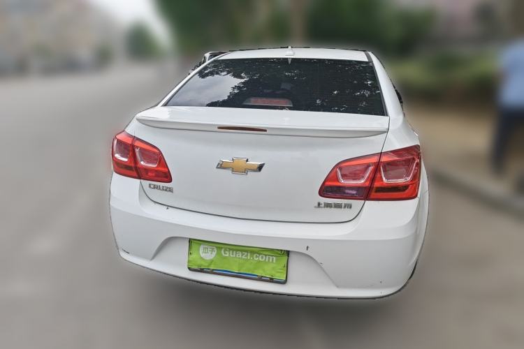 Used Chevrolet Cruze 2015 1.5L Classic SL MT Rear