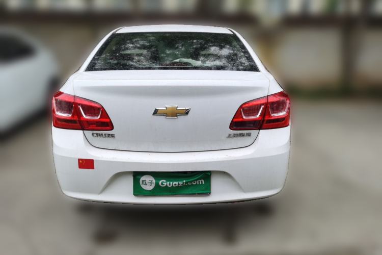 Used Chevrolet Cruze 2015 1.5L Classic SE MT Rear