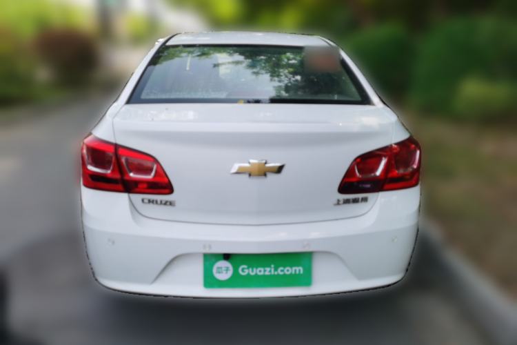 Used Chevrolet Cruze 2015 1.5L Classic SL MT Rear