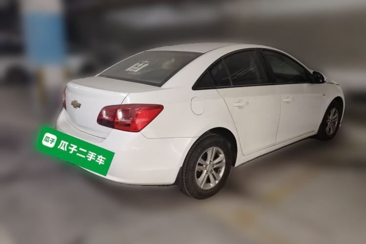 Used Chevrolet Cruze 2015 1.5L Classic SL MT Rear Right 45 Deg
