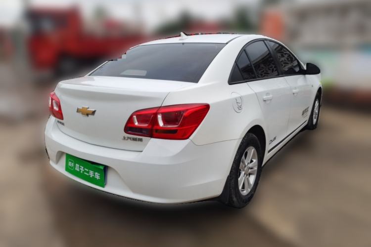 Used Chevrolet Cruze 2015 1.5L Classic SL MT Rear Right 45 Deg