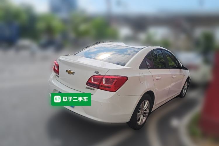 Used Chevrolet Cruze 2015 1.5L Classic SE AT Rear Right 45 Deg