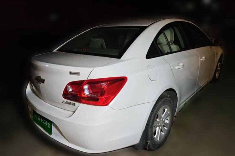 Used Chevrolet Cruze 2015 1.5L Classic SL MT Rear Right 45 Deg