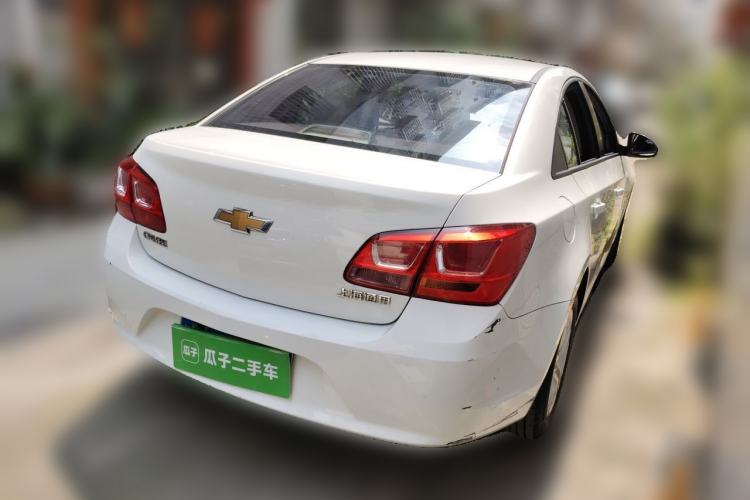 Used Chevrolet Cruze 2015 1.5L Classic SE MT Rear Right 45 Deg