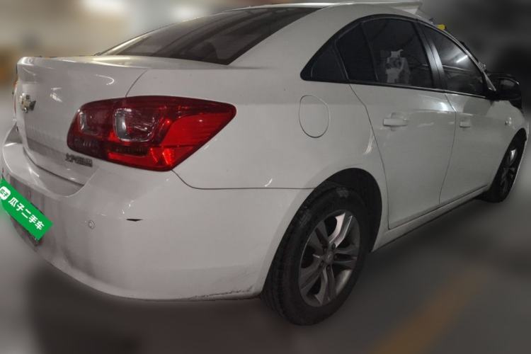 Used Chevrolet Cruze 2015 1.5L Classic SE MT Rear Right 45 Deg