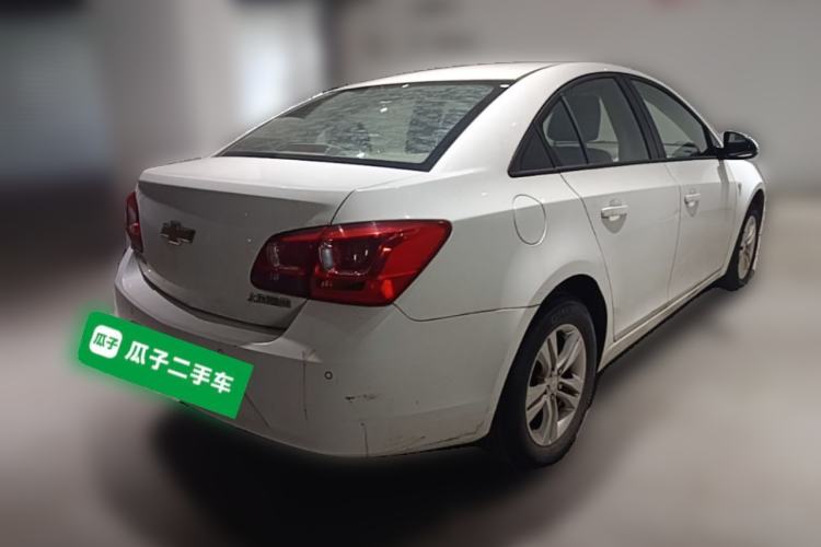Used Chevrolet Cruze 2015 1.5L Classic SE AT Rear Right 45 Deg