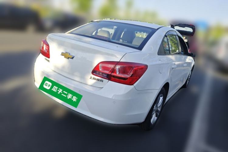 Used Chevrolet Cruze 2015 1.5L Classic SE AT Rear Right 45 Deg