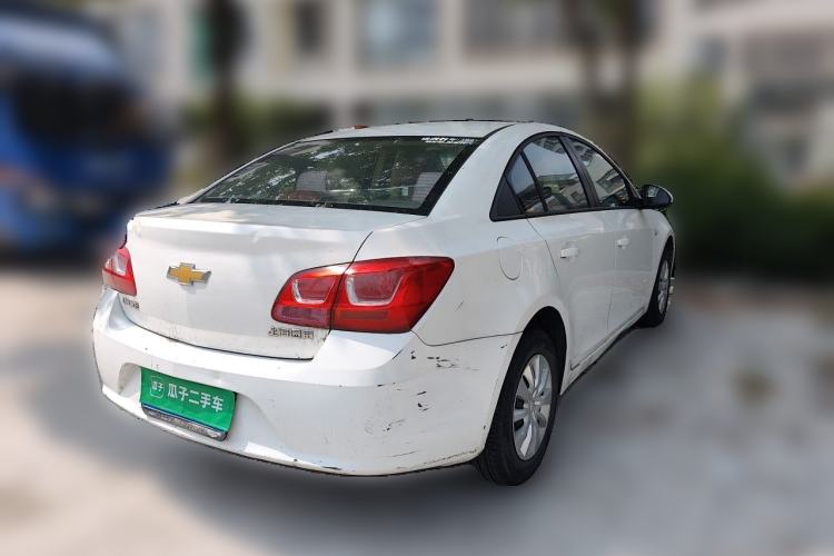 Used Chevrolet Cruze 2015 1.5L Classic SL MT Rear Right 45 Deg