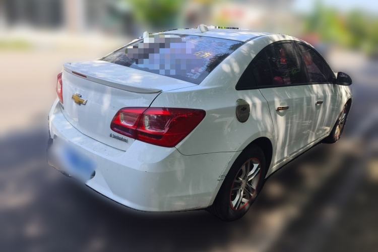 Used Chevrolet Cruze 2015 1.5L Classic SE MT Rear Right 45 Deg