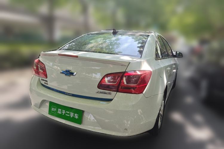 Used Chevrolet Cruze 2015 1.5L Classic SE MT Rear Right 45 Deg