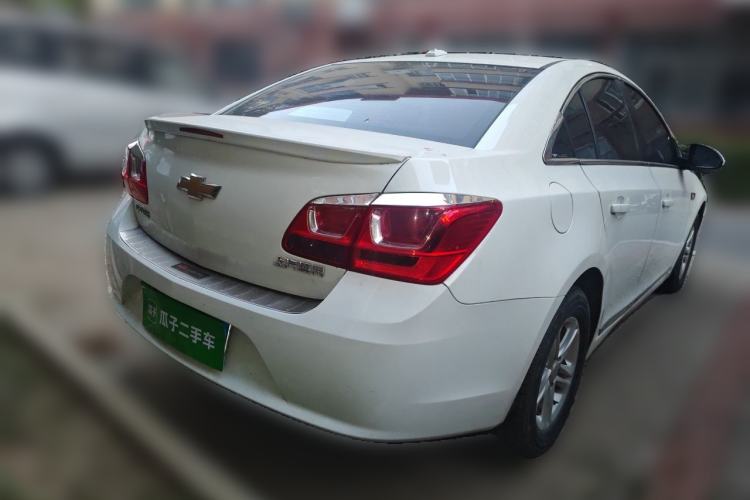 Used Chevrolet Cruze 2015 1.5L Classic SL MT Rear Right 45 Deg