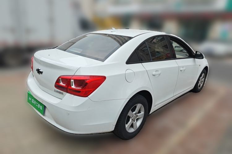 Used Chevrolet Cruze 2015 1.5L Classic SL MT Rear Right 45 Deg