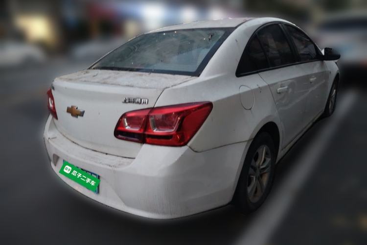 Used Chevrolet Cruze 2015 1.5L Classic SE MT Rear Right 45 Deg