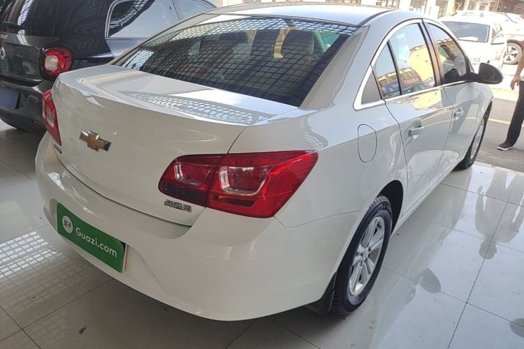 Used Chevrolet Cruze 2015 1.5L Classic SL MT Rear Right 45 Deg