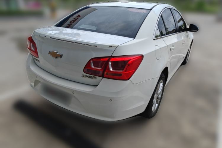 Used Chevrolet Cruze 2015 1.5L Classic SE AT Rear Right 45 Deg