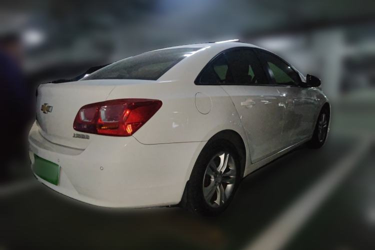 Used Chevrolet Cruze 2015 1.5L Classic SE AT Rear Right 45 Deg